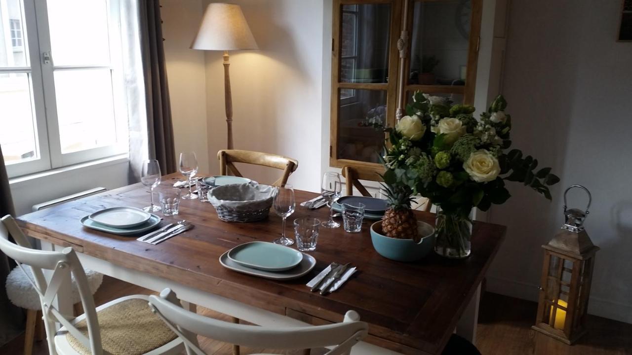 Une Pause Chez Julien, Appartement Lumineux Et Idealement Situe! 翁弗勒尔 外观 照片
